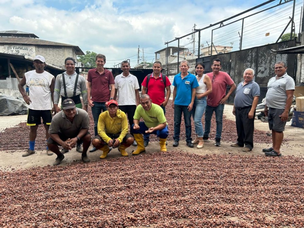 Ecuador - I Seminar to promote productive cooperativism