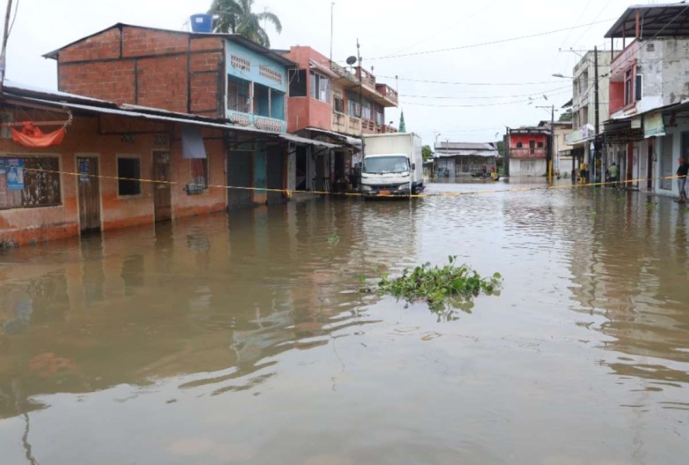 Ecuador emite  alerta amarilla por los efectos del fenómeno El Niño