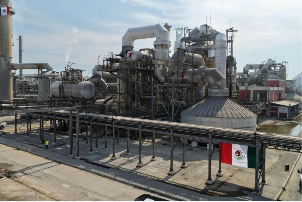 Producción de fertilizantes de Pemex aumentó 21% anual en 2025