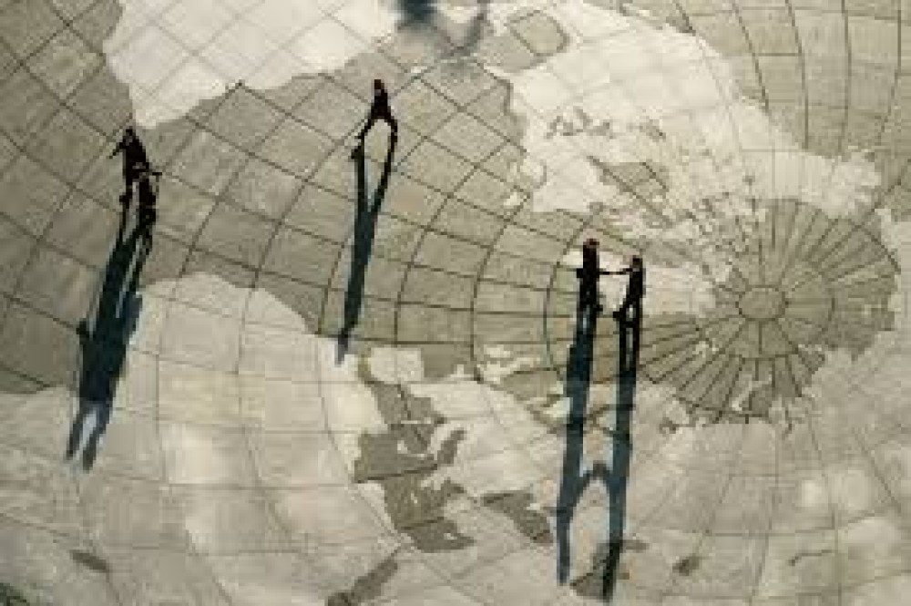 (ES) Crisis, Guerras y Fracturas en el sistema internacional y cómo impactan el Comercio Mundial